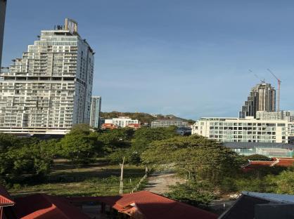 Laguna Bay 1 (RENT)